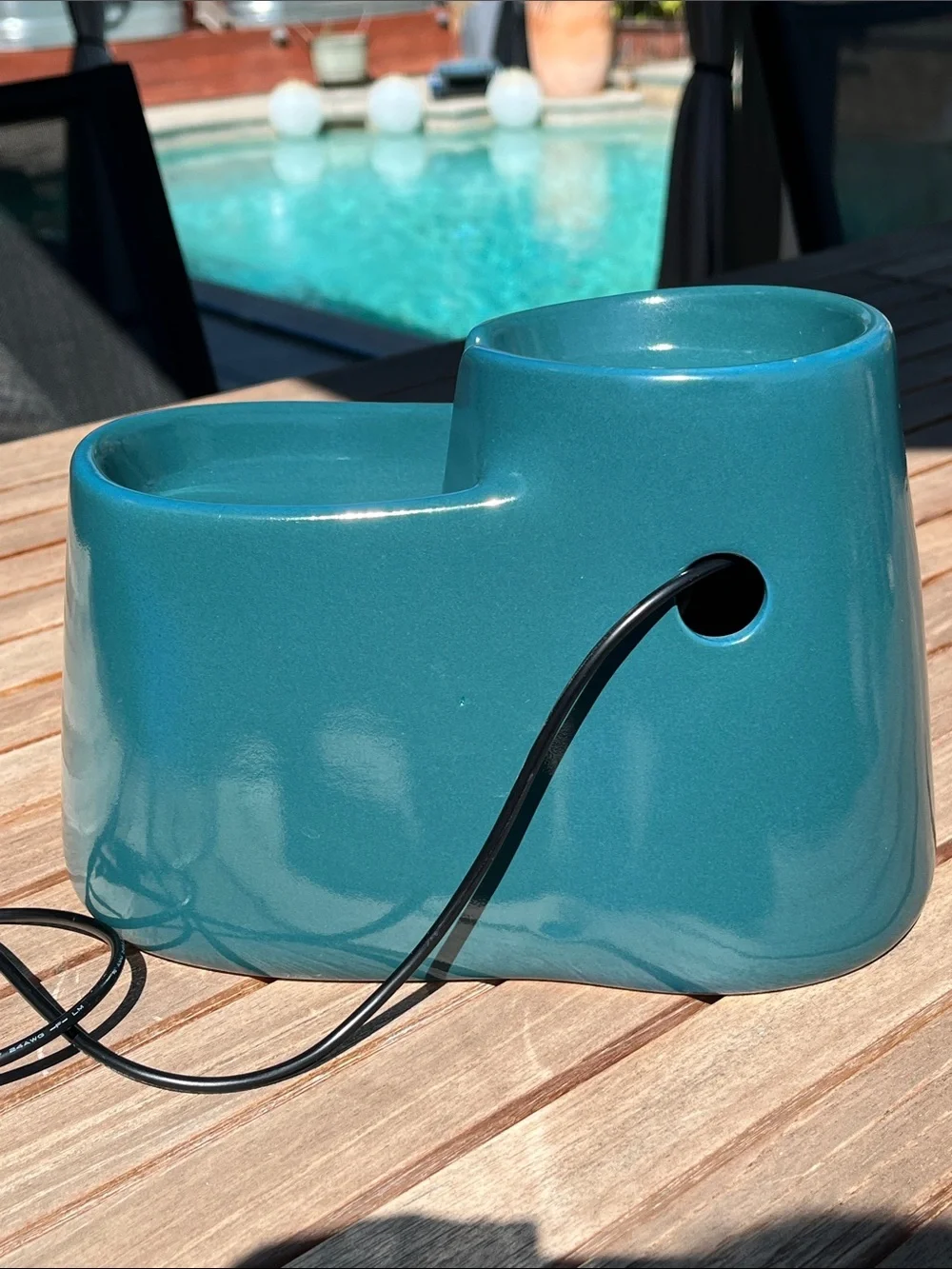 Ceramic Cat Waterfall Fountain (Teal)